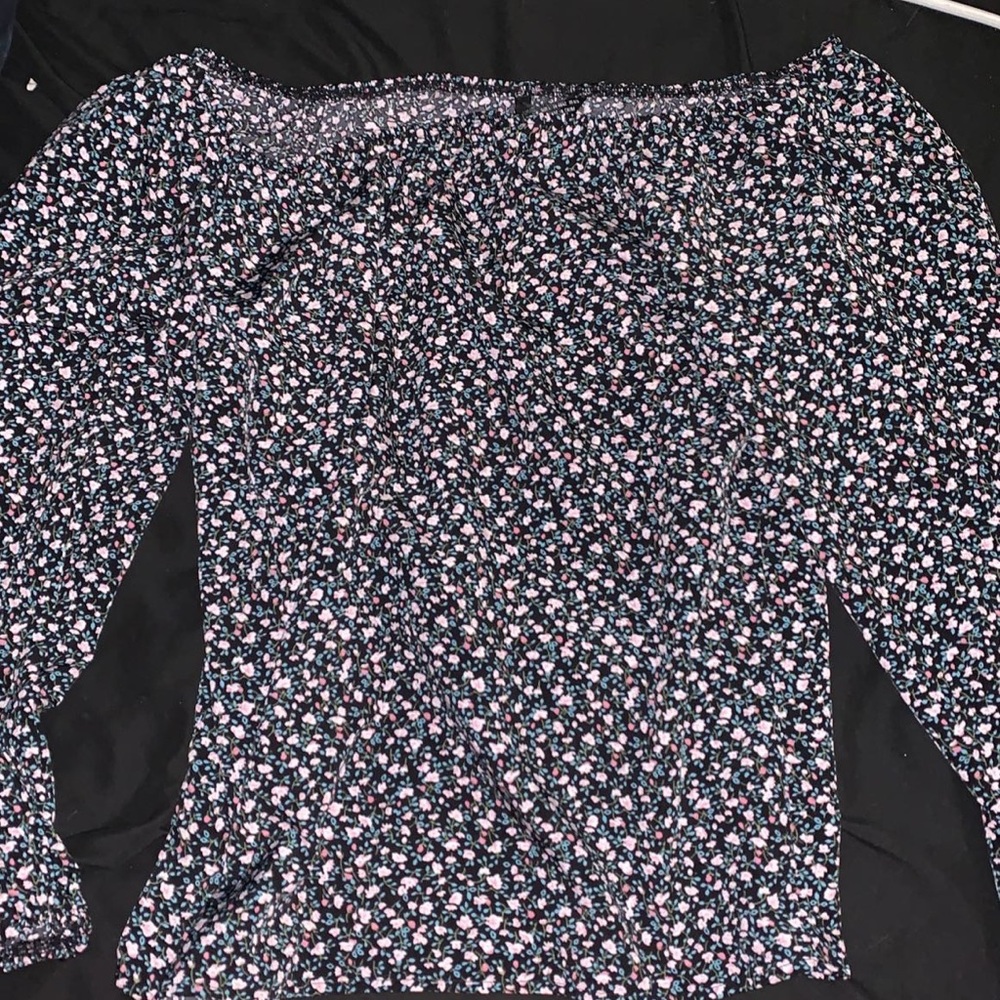 SHEIN Floral Off The Shoulder Long Sleeve